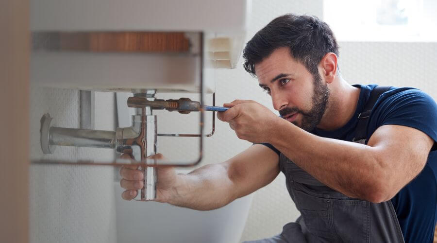Professional water heater installation services in Farmdale, OH